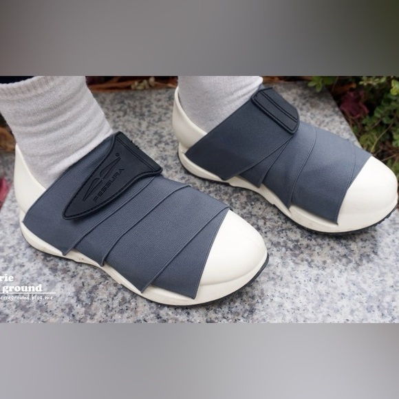 Fessura Men's US 11.5 EU 46- White Silver - Tokyo Street Style - Mummy Shoe